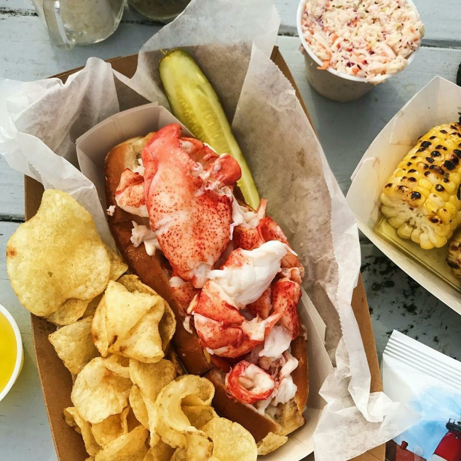 Foods McLoons Lobster Shack Lobster Rolls | Maine Lobster Roll Kit - 6 Pack