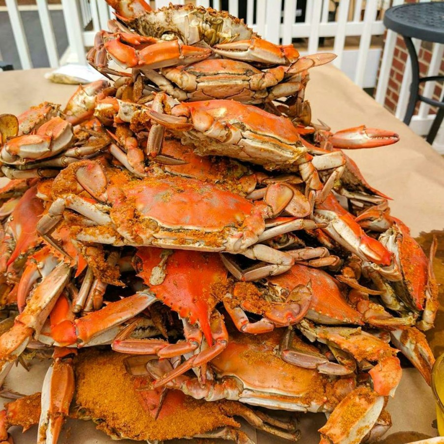 Foods Cameron's Seafood Crab | Premium Large Male Maryland Blue Crabs - 1/2 Bushel