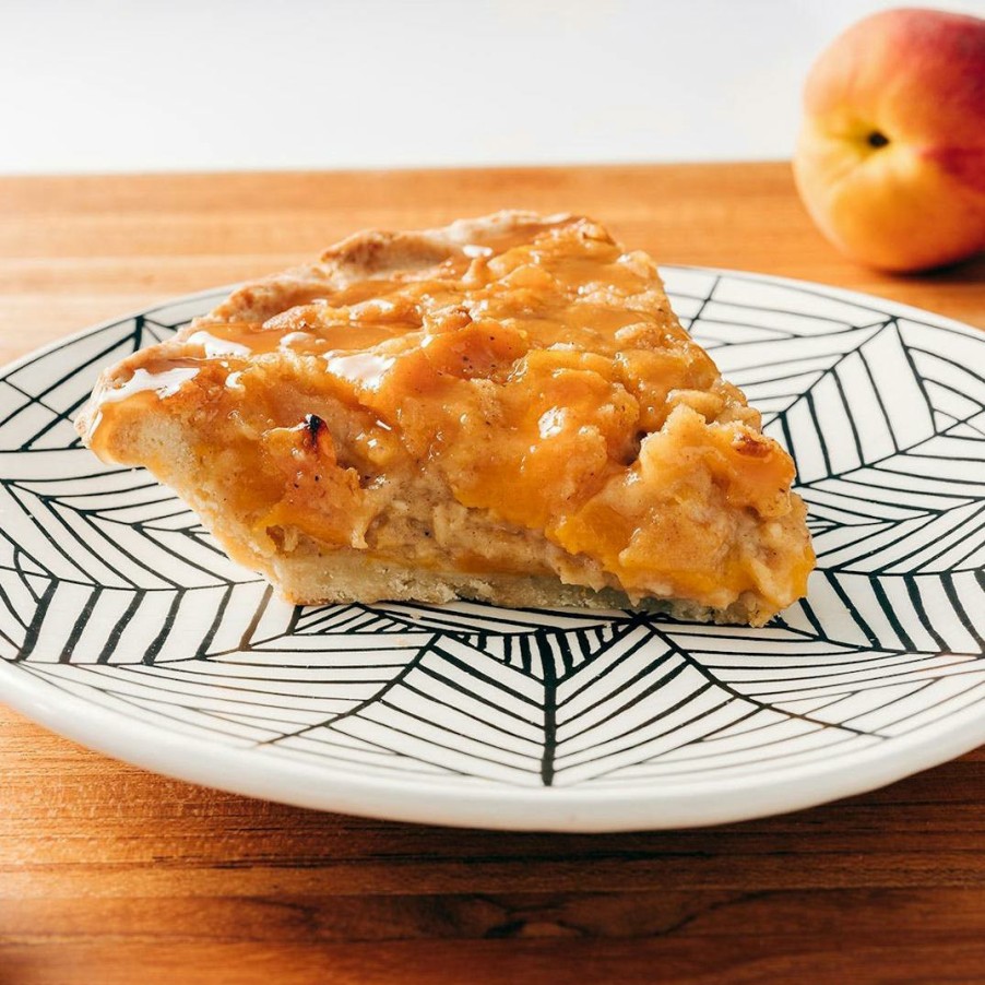 Foods Justice of the Pies Pies | Salted Caramel Peach Pie