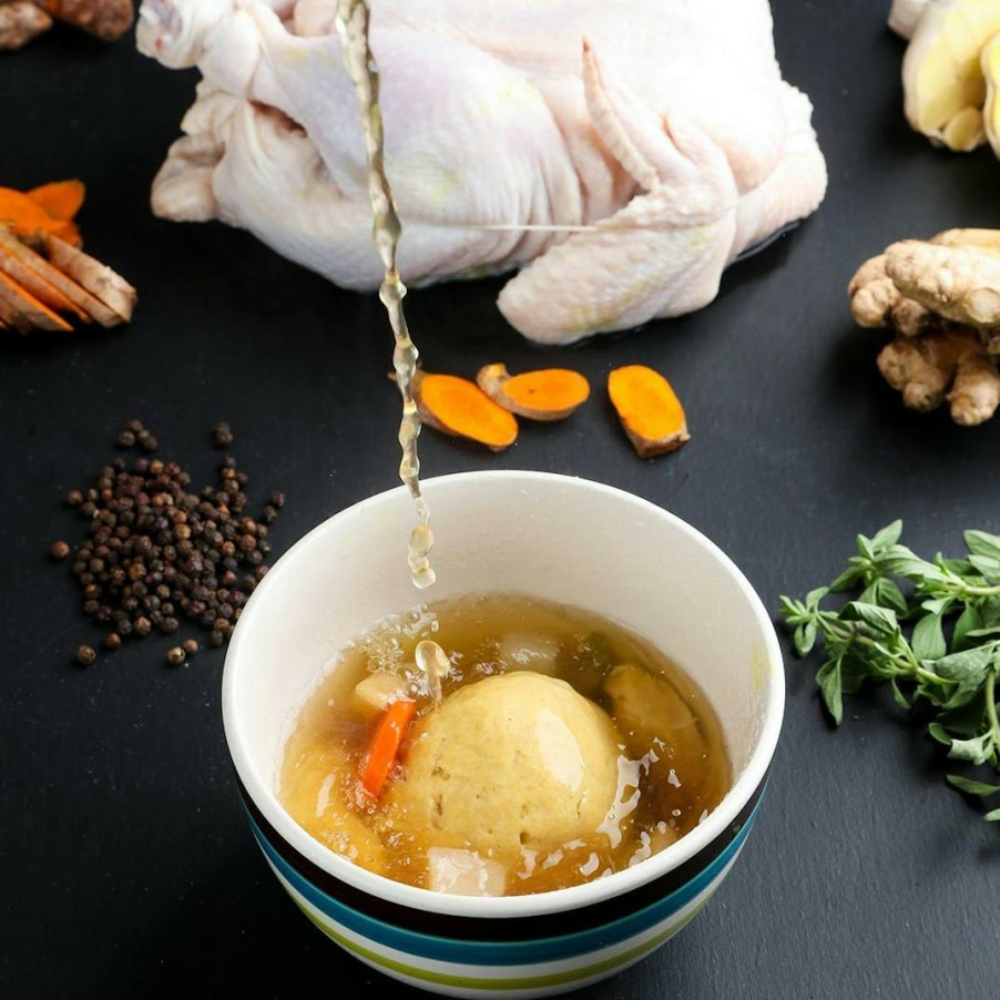 Foods Wexler's Deli Soups & Chowders | Mama'S Matzo Ball Immunity Soup