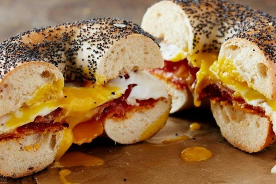 Foods H&H Bagels Sandwich Kits | The Classic H&H Bagels Bec Sandwich Kit For 6