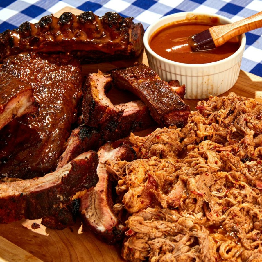 Foods Blue Smoke Ribs | Pulled Pork & Baby Back Ribs Combo