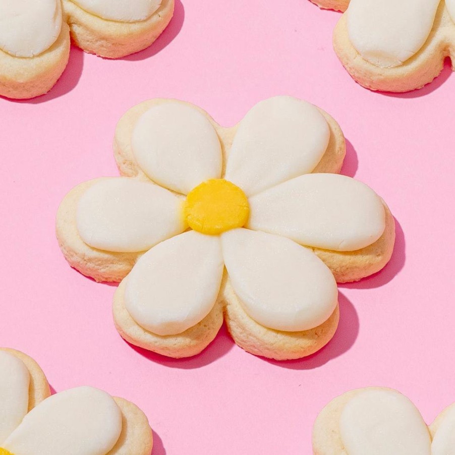 Foods Elle's Belles Bakery Cookies | Daisy Sugar Cookies