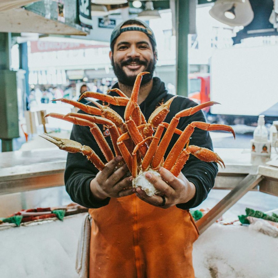 Foods Pike Place Fish Market Crab | Bairdi Snow Crab - Cooked, Alaska, Wild, 2 Lbs