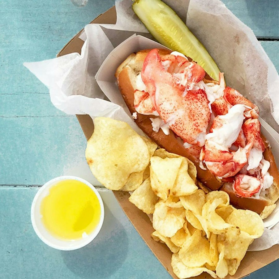 Foods McLoons Lobster Shack Lobster | Lobster Roll Kit + Clam Chowder