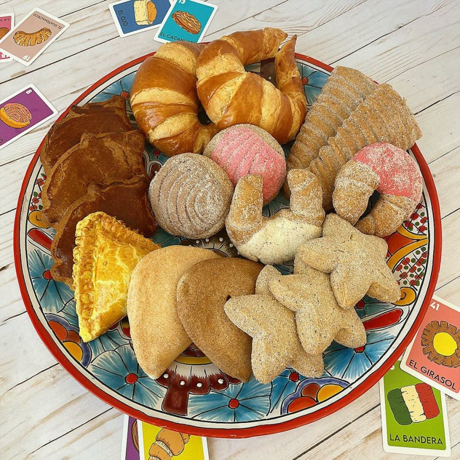 Foods El Bolillo Bakery Cookies | Taste Of El Bolillo Bakery Sampler - 18 Pack