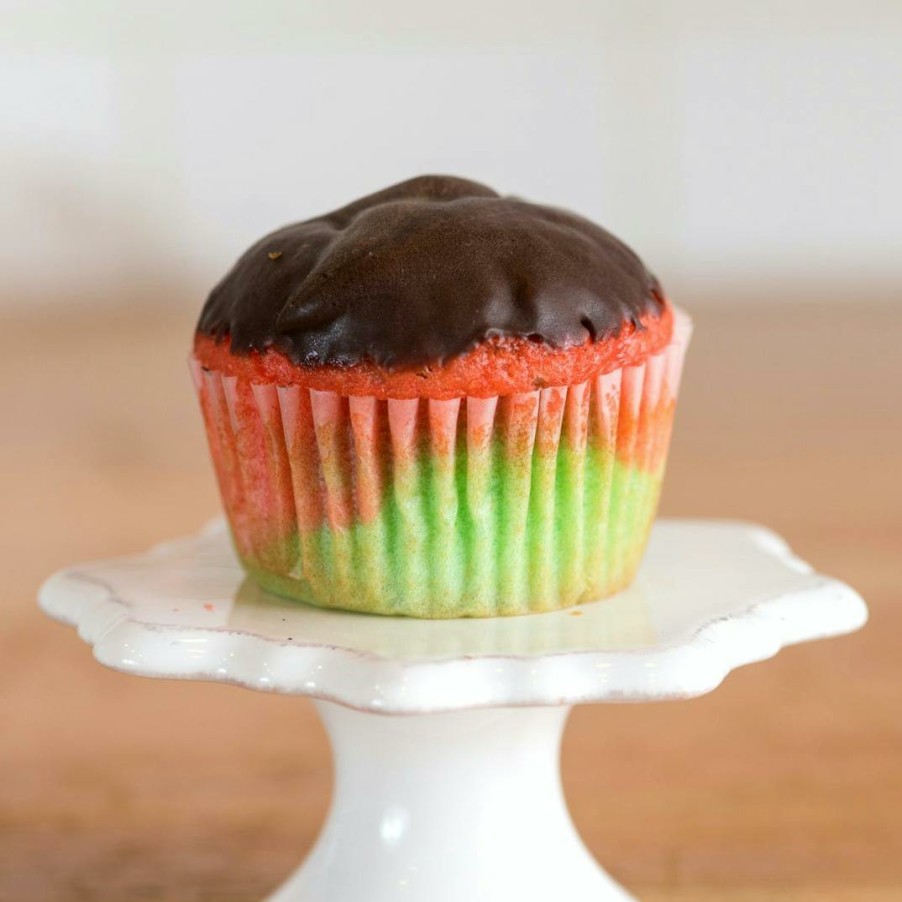 Foods Brooklyn Cupcake Cupcakes | Rainbow Cookie Cupcake Dozen