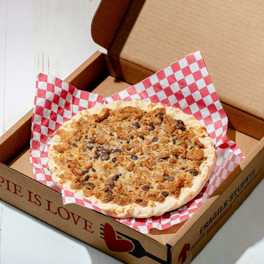 Foods Royers Round Top Café Pies Pies | Texas Trash Pie