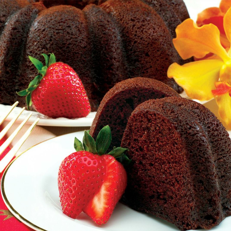 Foods Dockside Market Chocolate Cakes | Double Chocolate Chip Bundt Cake