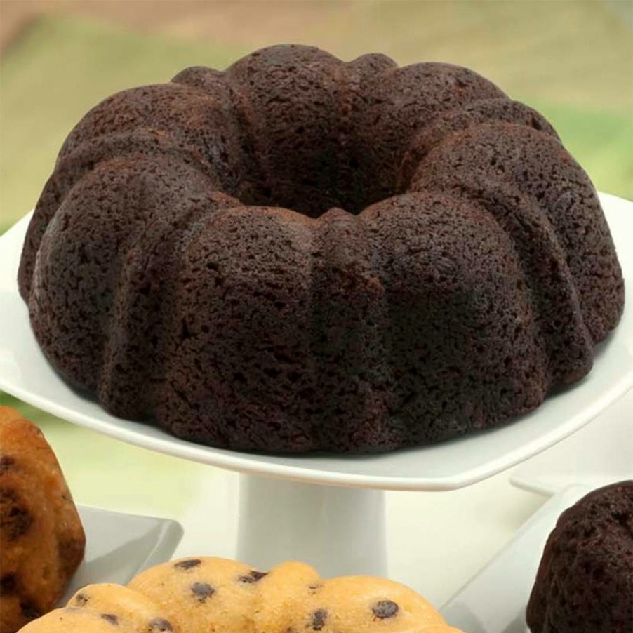 Foods Dockside Market Chocolate Cakes | Double Chocolate Chip Bundt Cake