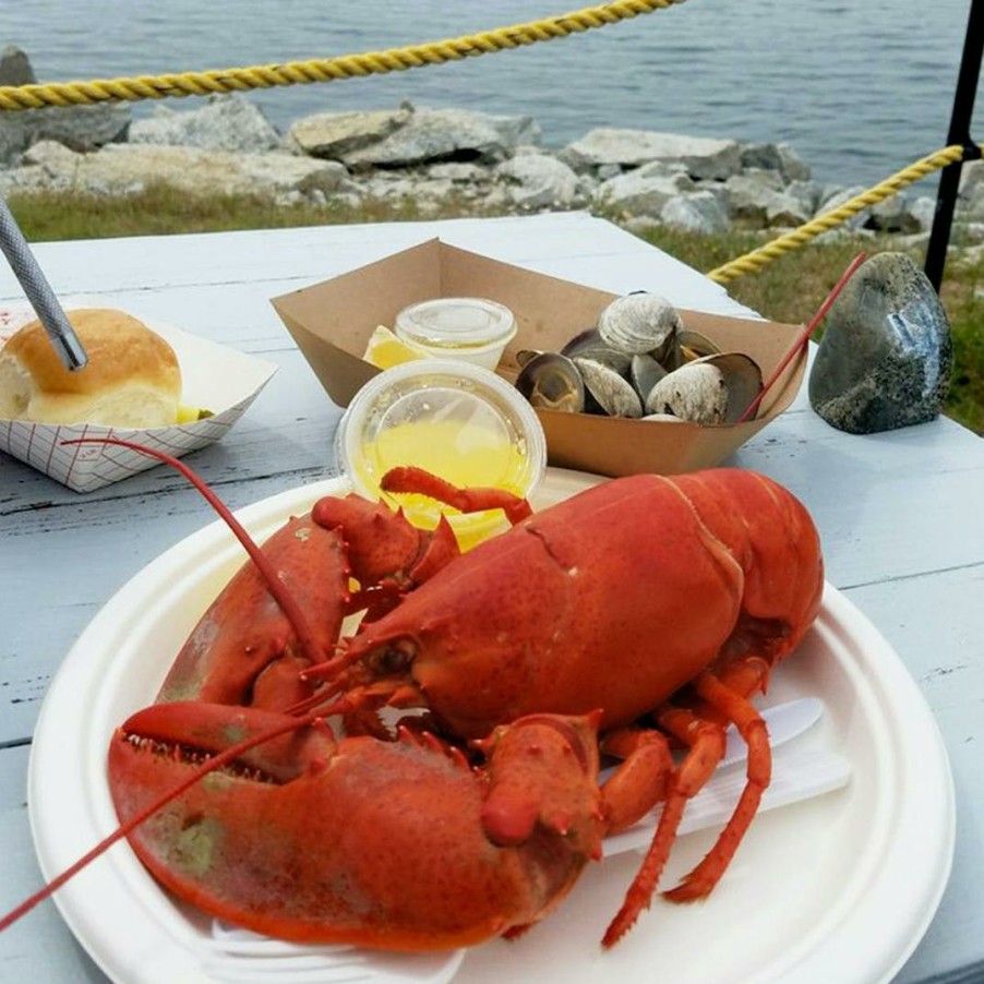 Foods McLoons Lobster Shack Lobster | 1.25 Lb. Lobster