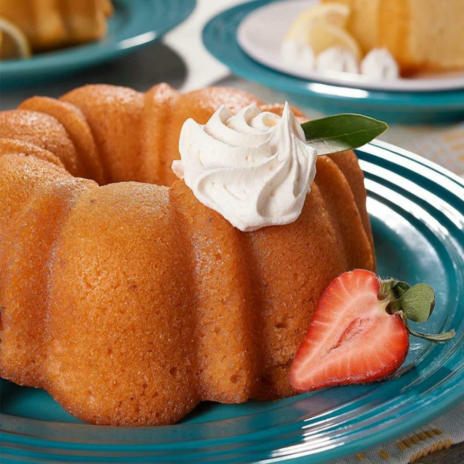 Foods Dockside Market Bundt Cakes | Strawberry Bundt Cake